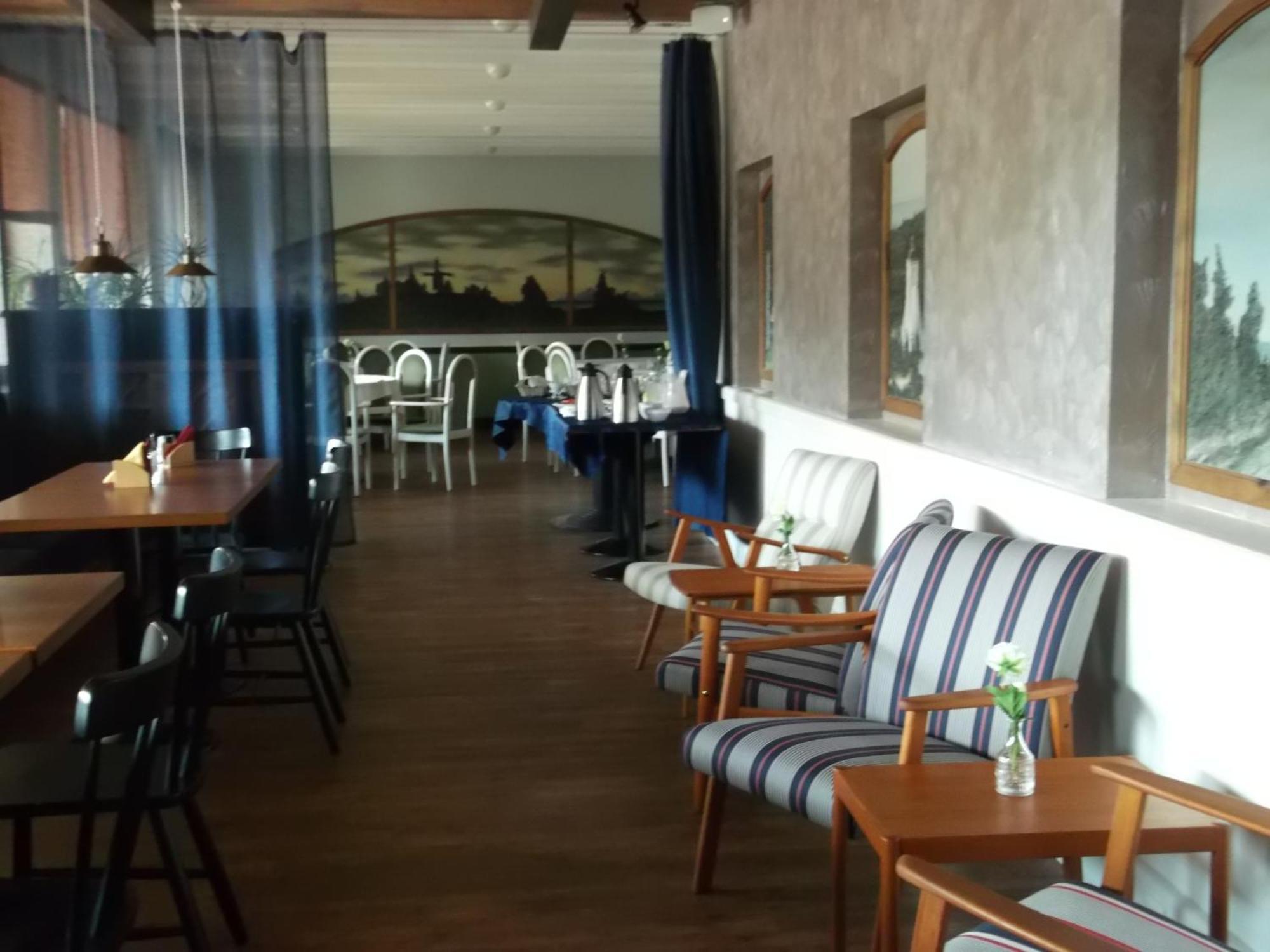 Hotel Liilia Käina Eksteriør bilde