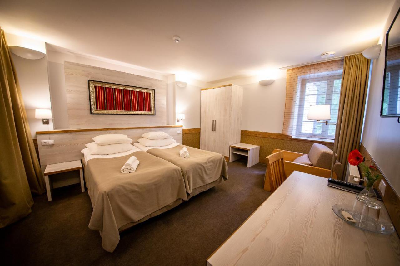 Hotel Liilia Käina Eksteriør bilde